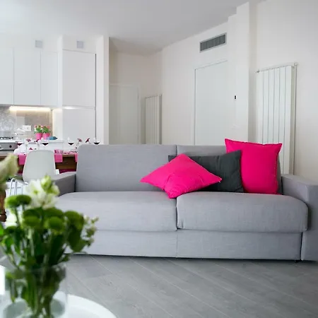 Ml House *